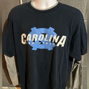 Vintage 1990s North Carolina Tar Heels Foot Locker Long Sleeve Shirt Size XL